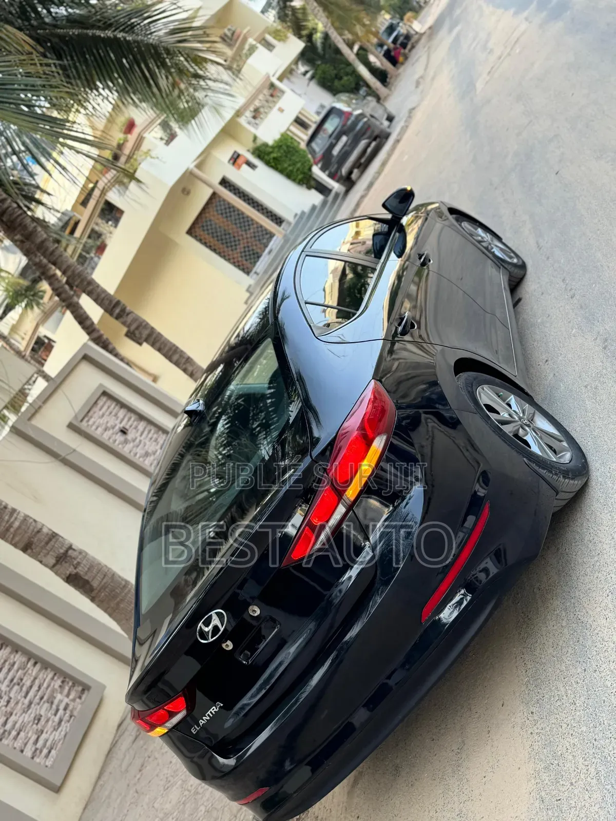 Hyundai Elantra 2018 Black