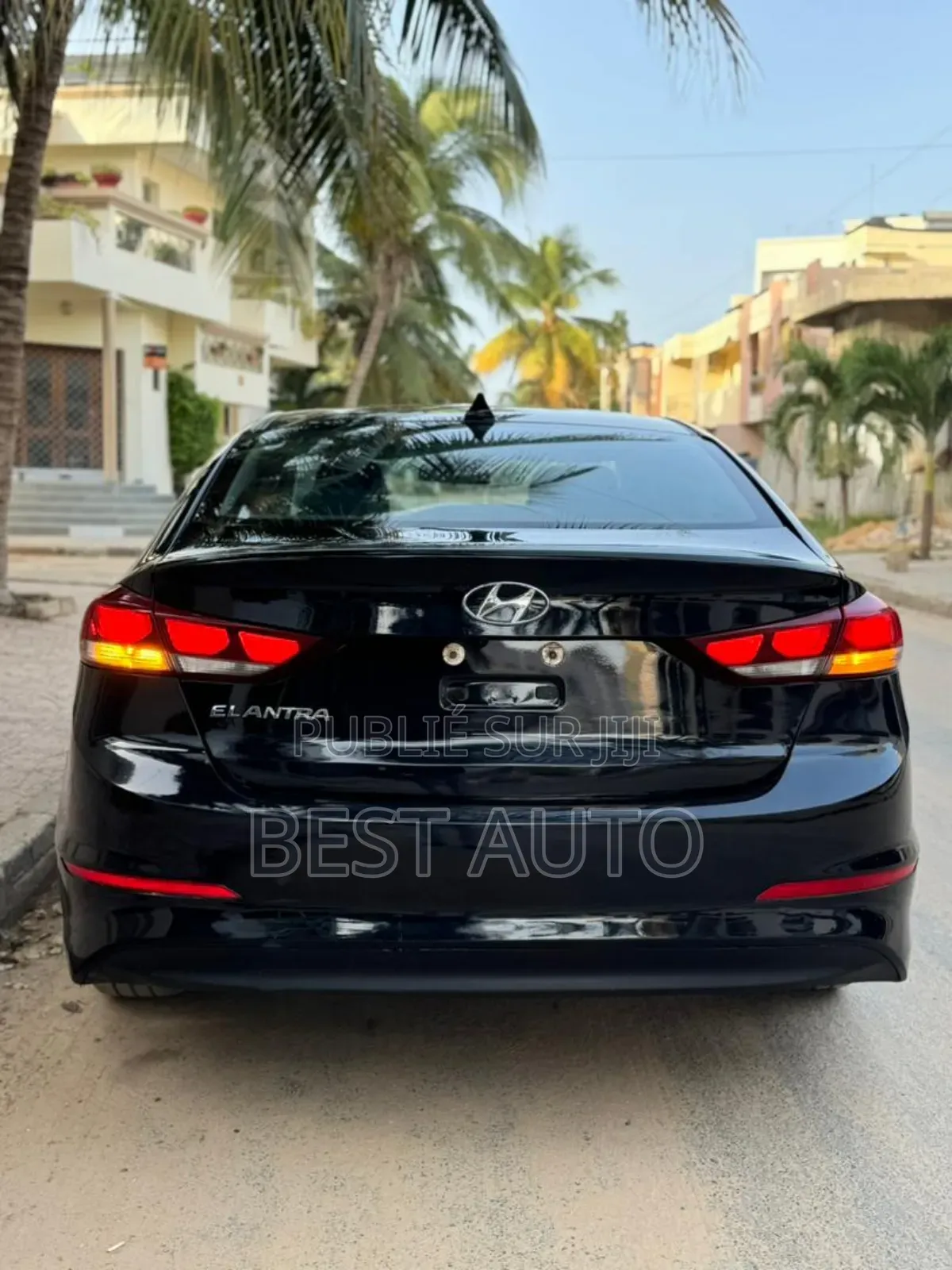 Hyundai Elantra 2018 Black