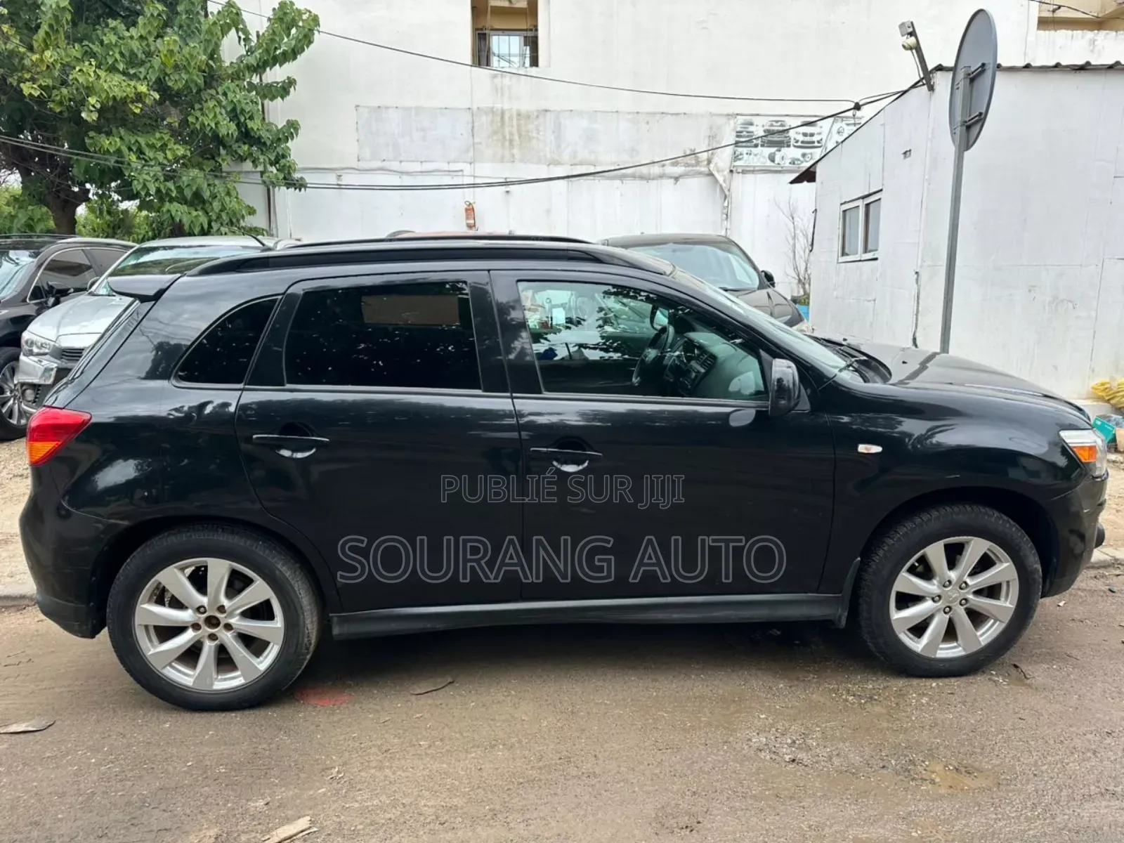 Mitsubishi RVR 2015 Black
