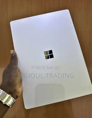 Photo - New Ordinateur Portable Microsoft Surface Laptop 2 16GB eMMC 512GB