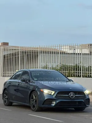 Photo - Mercedes-Benz A-Class 2020 Blue