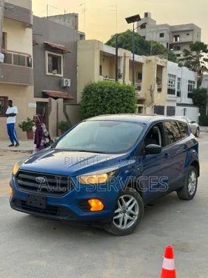 Photo - Ford Escape 2018 Blue