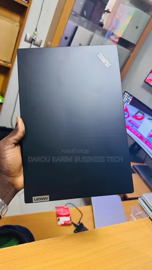 New Lenovo ThinkPad E14 Gen 2 8GB AMD Ryzen 3 SSD 256GB