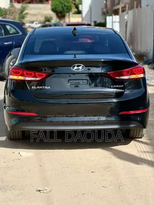 Hyundai Elantra 2017 Black
