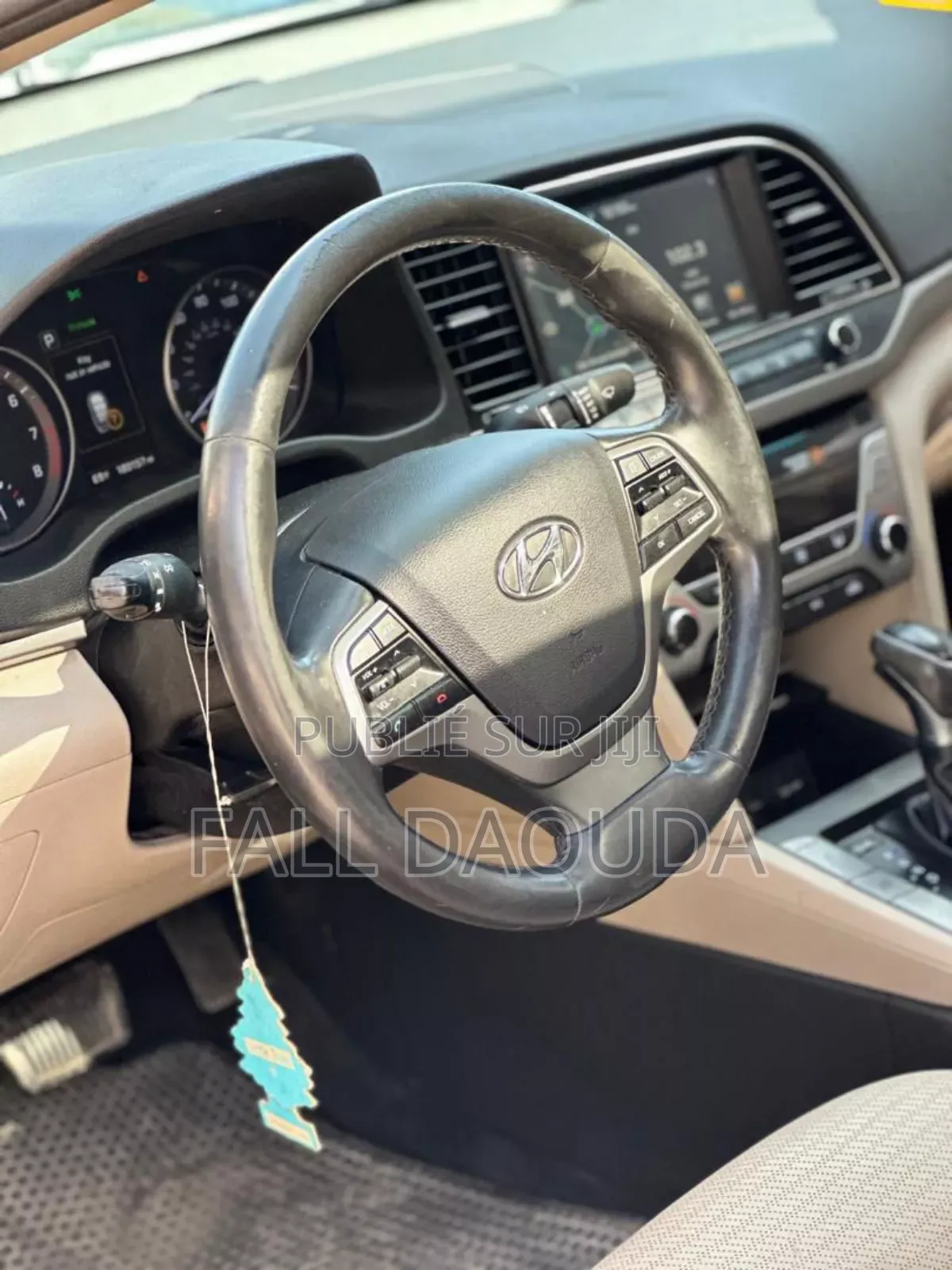 Hyundai Elantra 2017 Black