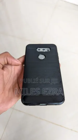 Photo - New LG V30 64 GB Gris