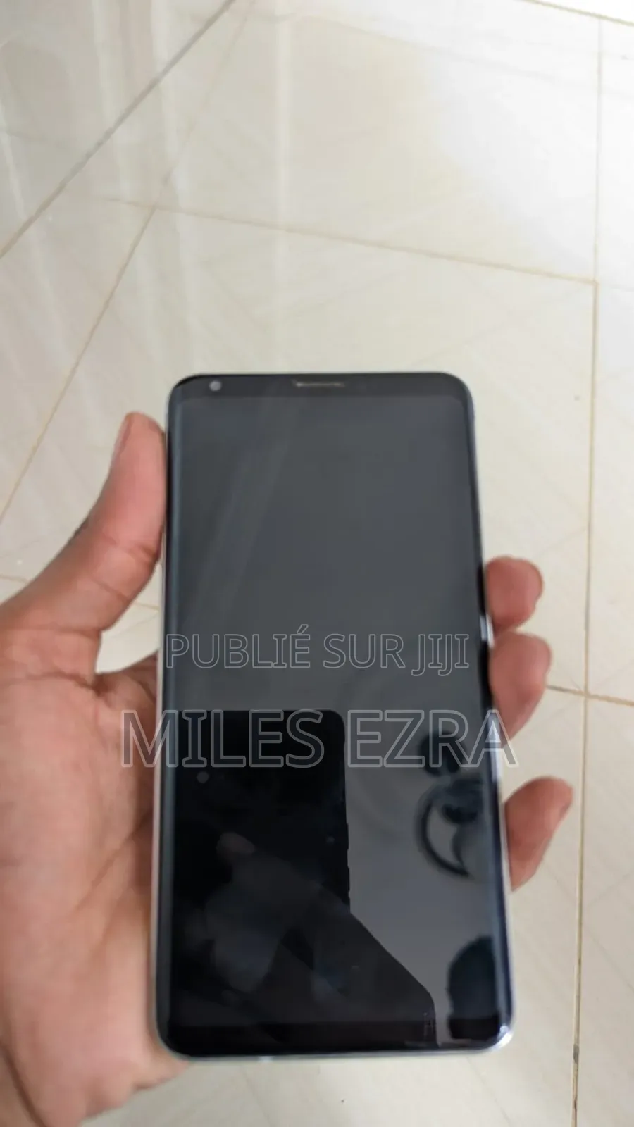 New LG V30 64 GB Gris