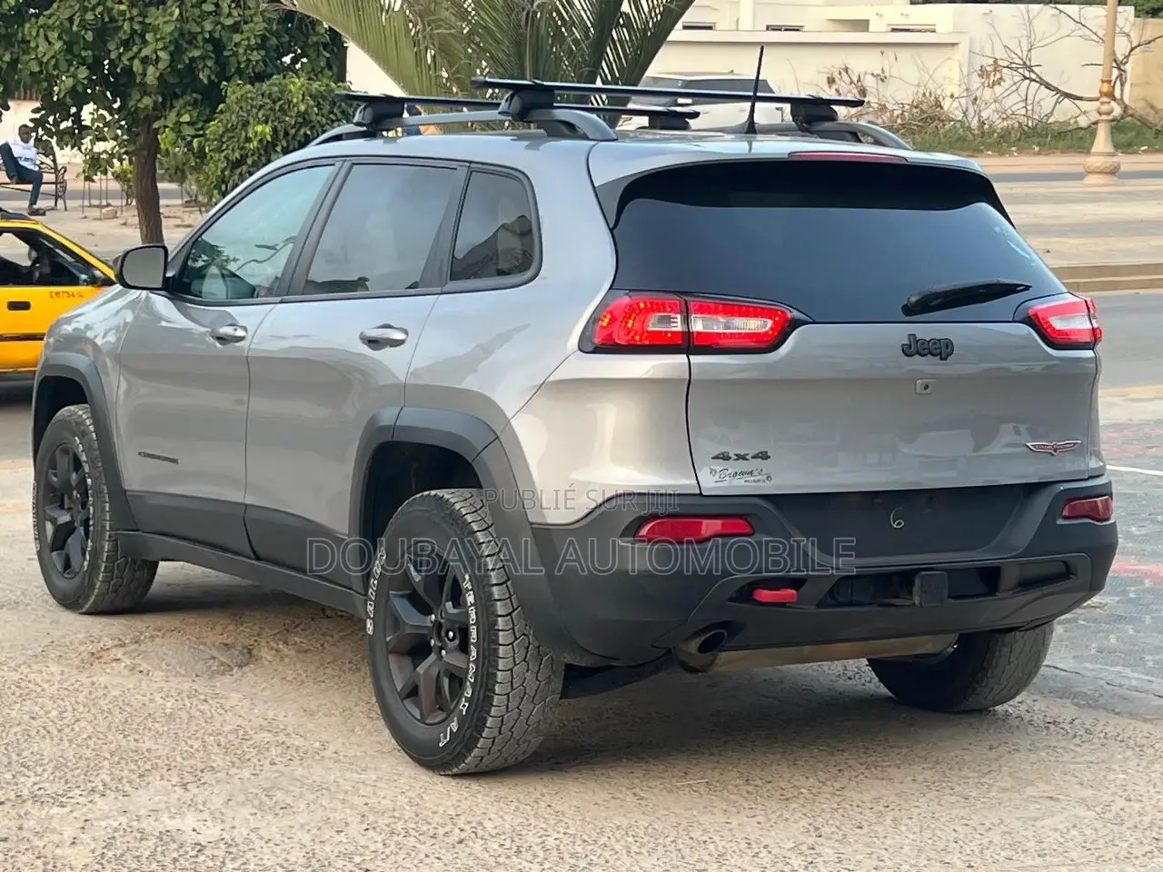 Jeep Cherokee Limited 4x4 2017 Gris
