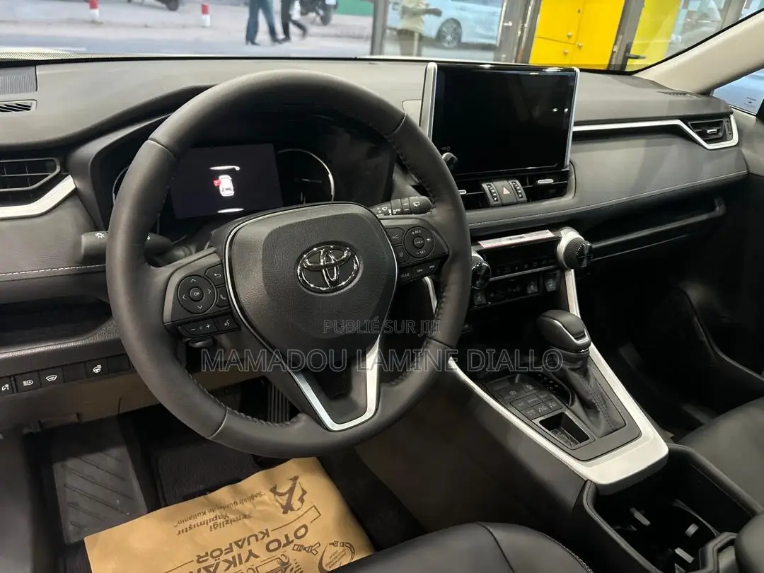 Toyota RAV4 2025 Blanc