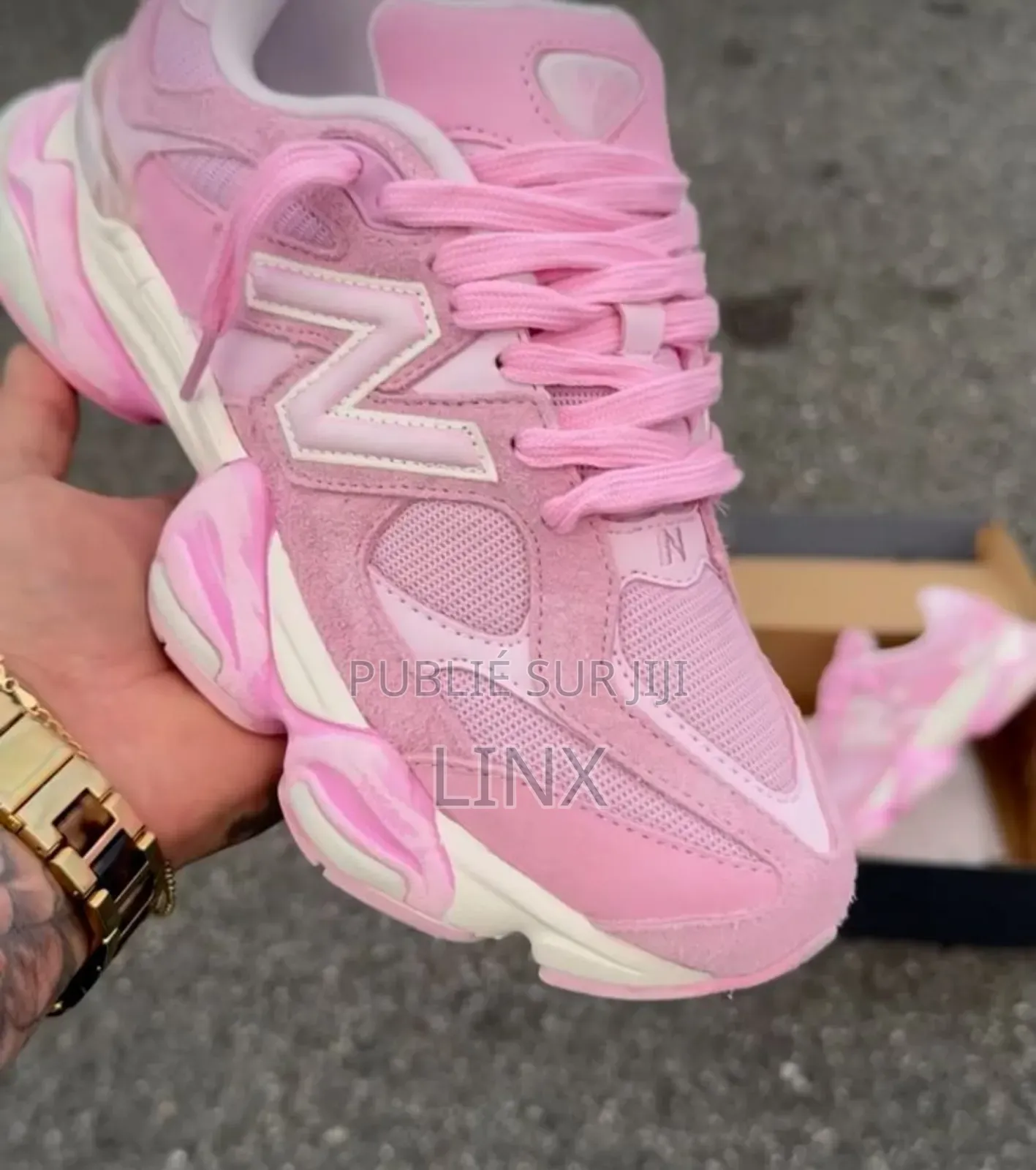 New Balance 990v6 Rose Vif / Blanc Disponible