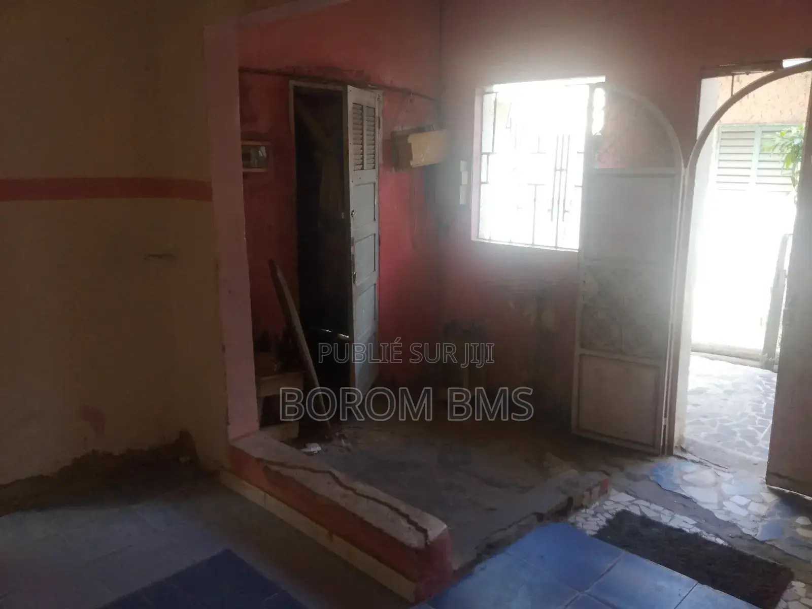 10chbre Maison dans Cite Soboa, Thiaroye à Vendre