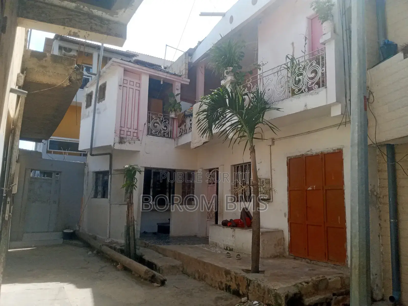 10chbre Maison dans Cite Soboa, Thiaroye à Vendre