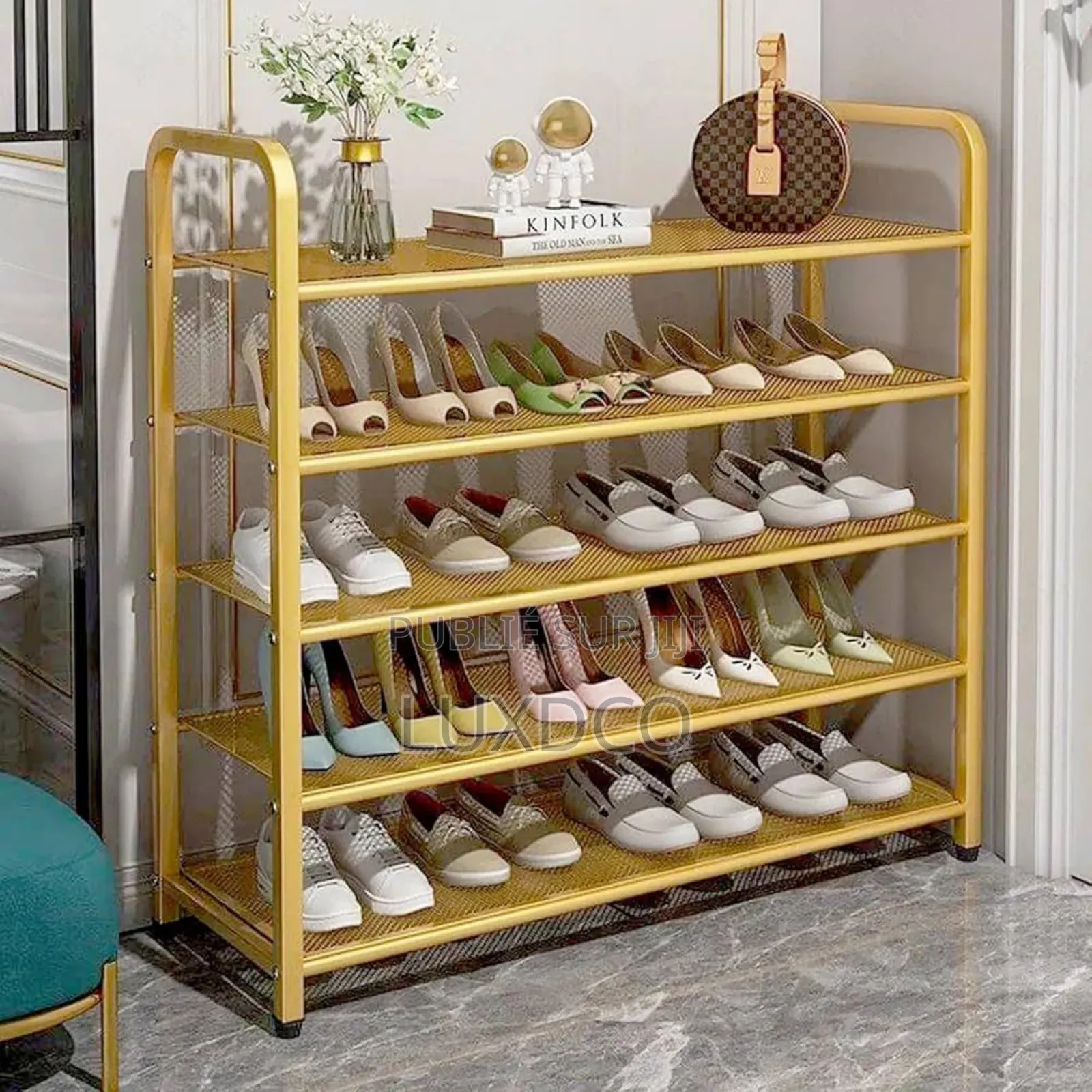 Étagère À Chaussures Dorée À 5 Niveaux.