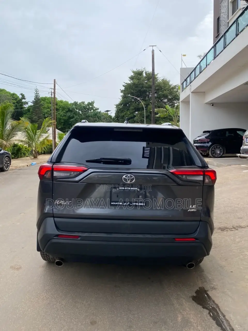 Toyota RAV4 LE AWD 2019 Blanc