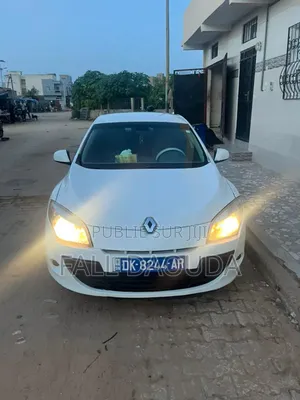 Photo - Renault Clio 2009 Blanc