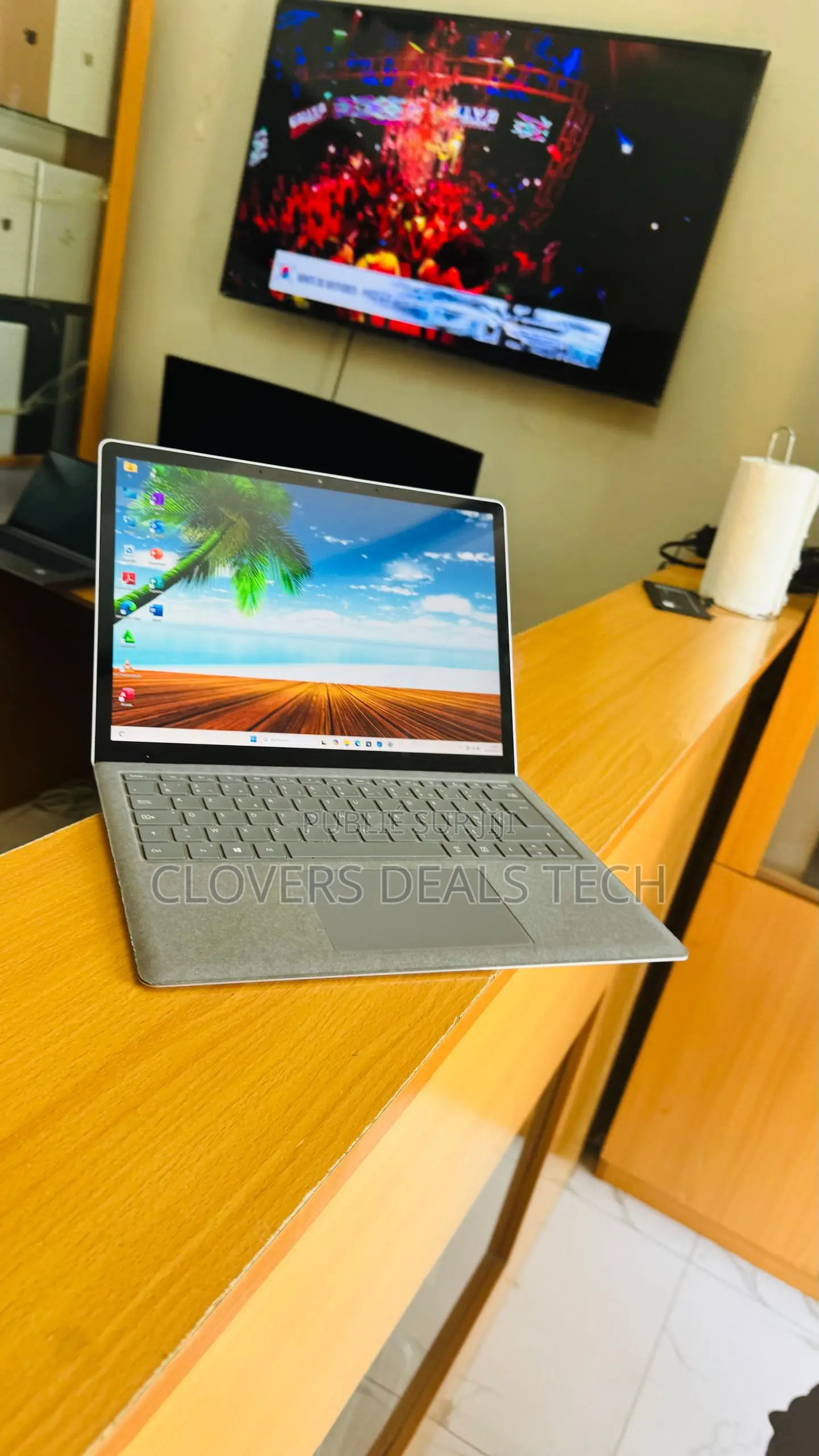 New Microsoft Surface Laptop 4 8GB Intel Core I5 SSD 512GB