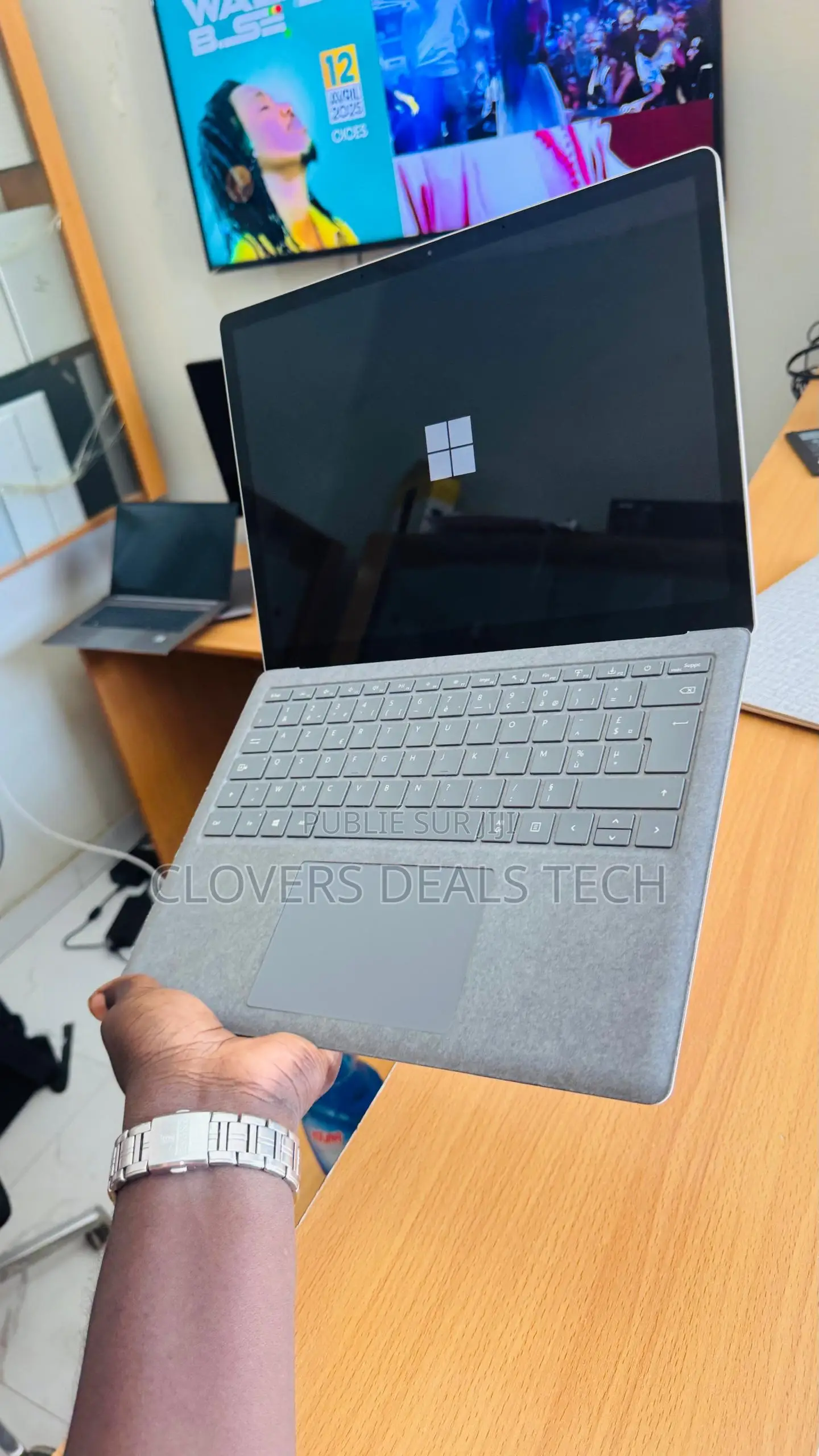 New Microsoft Surface Laptop 4 8GB Intel Core I5 SSD 512GB