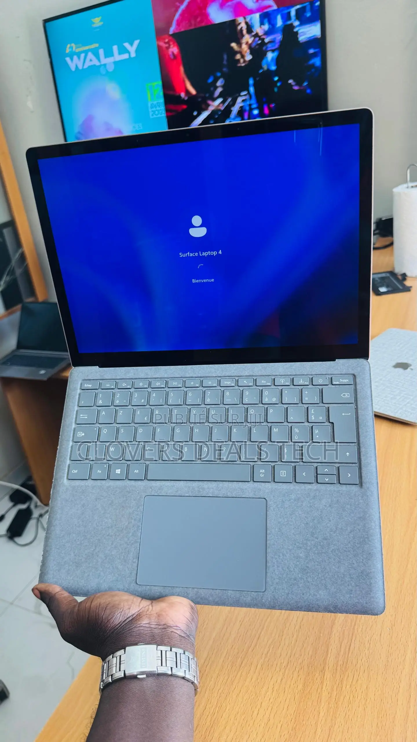 New Microsoft Surface Laptop 4 8GB Intel Core I5 SSD 512GB