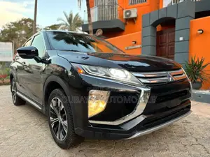 Photo - Mitsubishi Eclipse 2019 Blanc