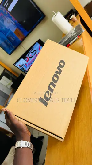 Photo - New Ordinateur Portable Lenovo V15 8GB Intel Celeron SSD 256GB