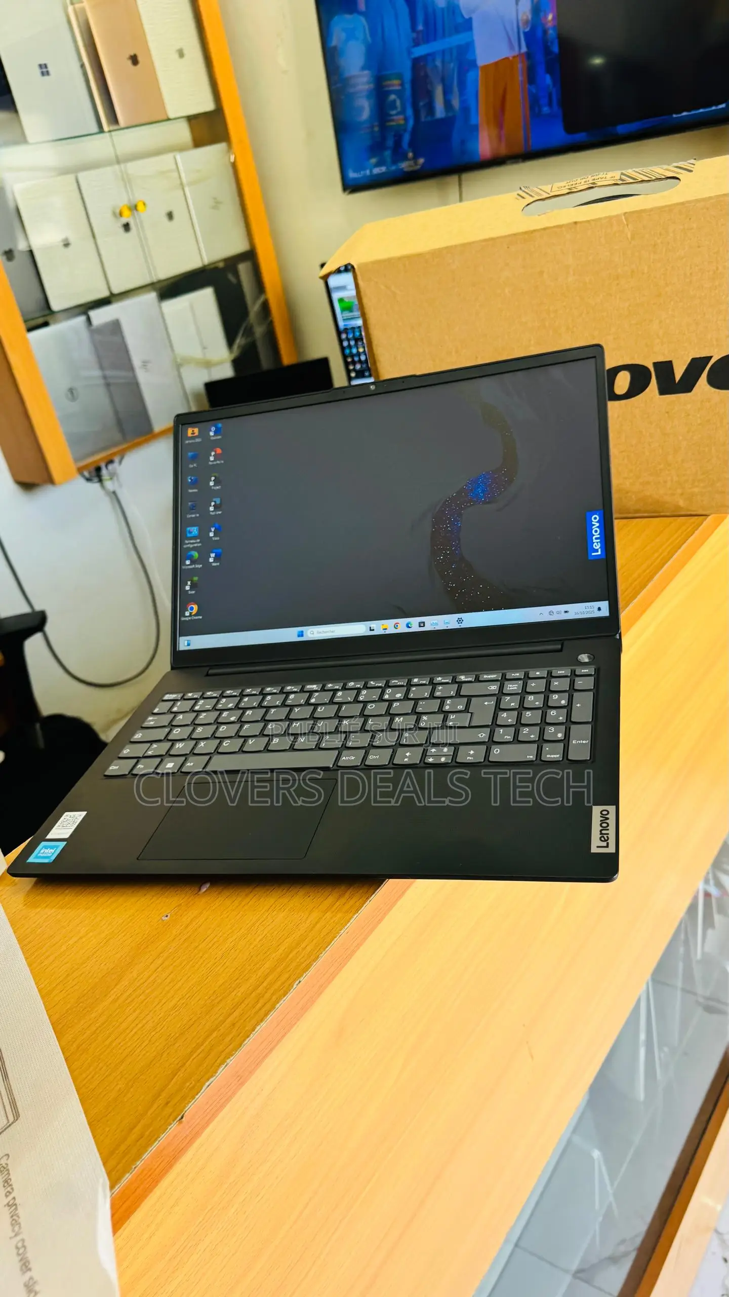 New Ordinateur Portable Lenovo V15 8GB Intel Celeron SSD 256GB