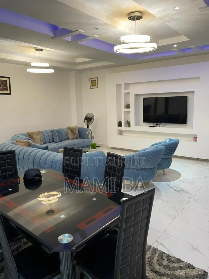 Furnished 2chbre Appartement dans Mami, Almadies à Louer