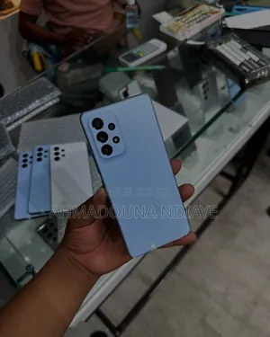 Photo - New Samsung Galaxy A53 5G 128 GB Blue