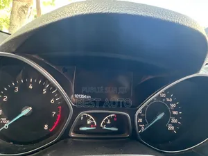 Ford Escape 2017 Gris