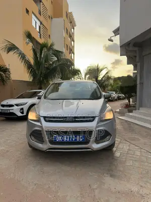 Photo - Ford Escape 2017 Gris