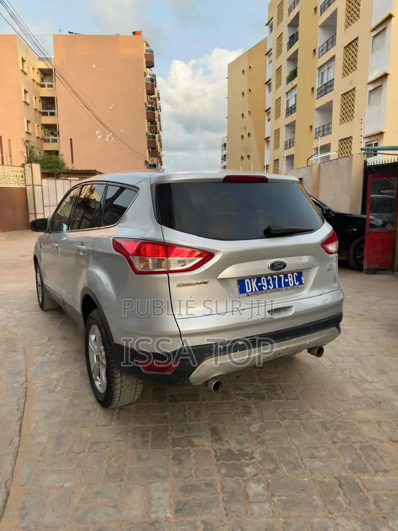 Ford Escape 2017 Gris