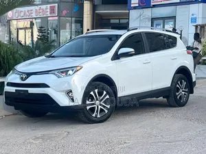 Toyota RAV4 2017 Blanc