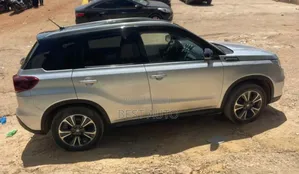 Suzuki Grand Vitara 2022 Gris