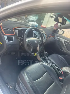 Hyundai Avante 2016 Blanc