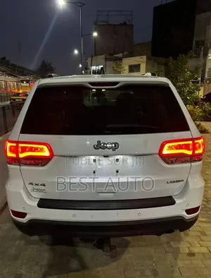 Jeep Grand Cherokee À Louer 40.000 La Journée