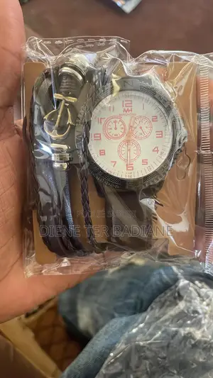 Photo - Montre Plus 2 Bracelets