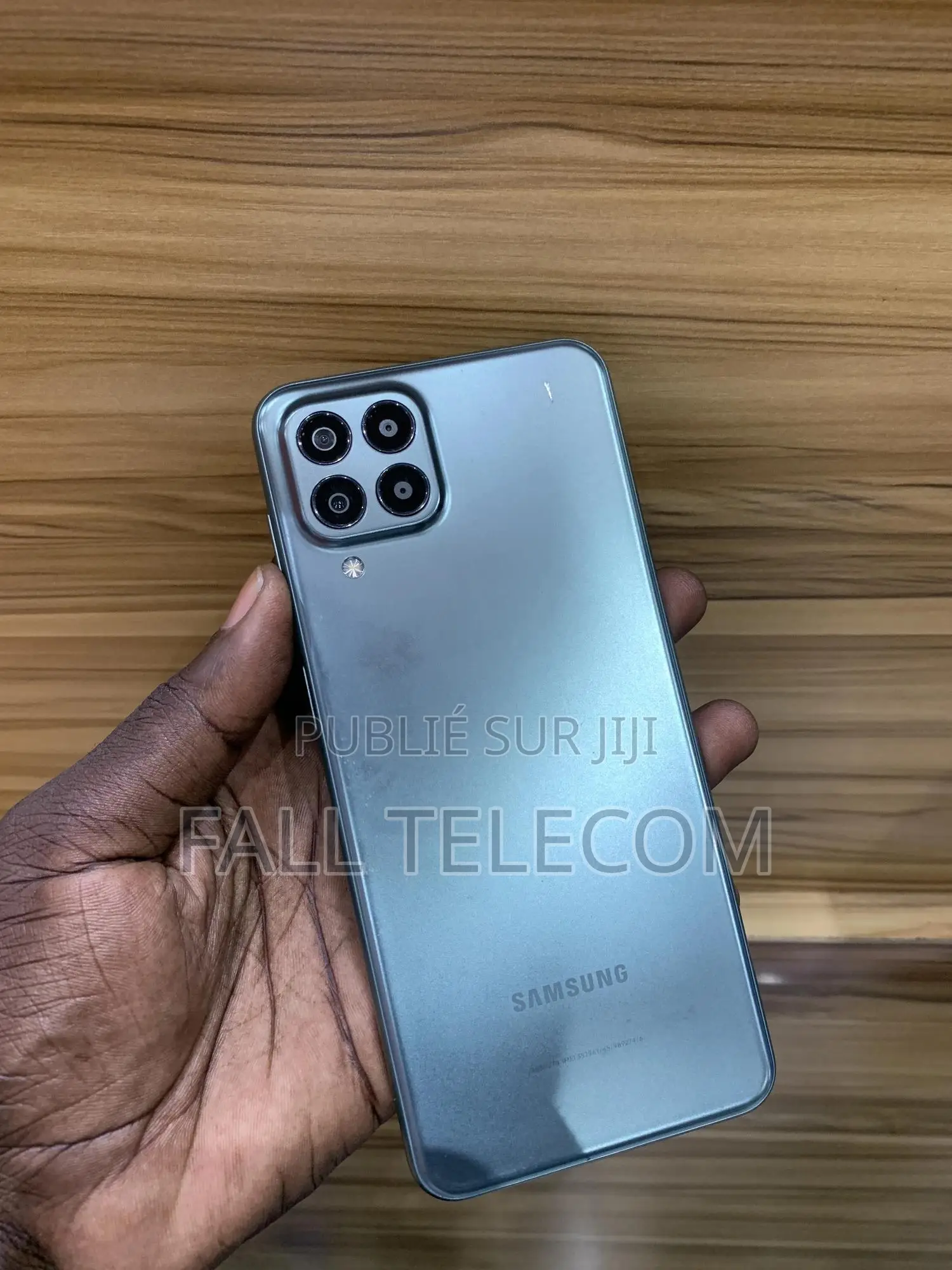 New Samsung Galaxy M33 5G 128 GB Blue