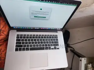 Ordinateur Portable Apple MacBook Pro 2015 16GB Intel Core I7 SSD 512GB