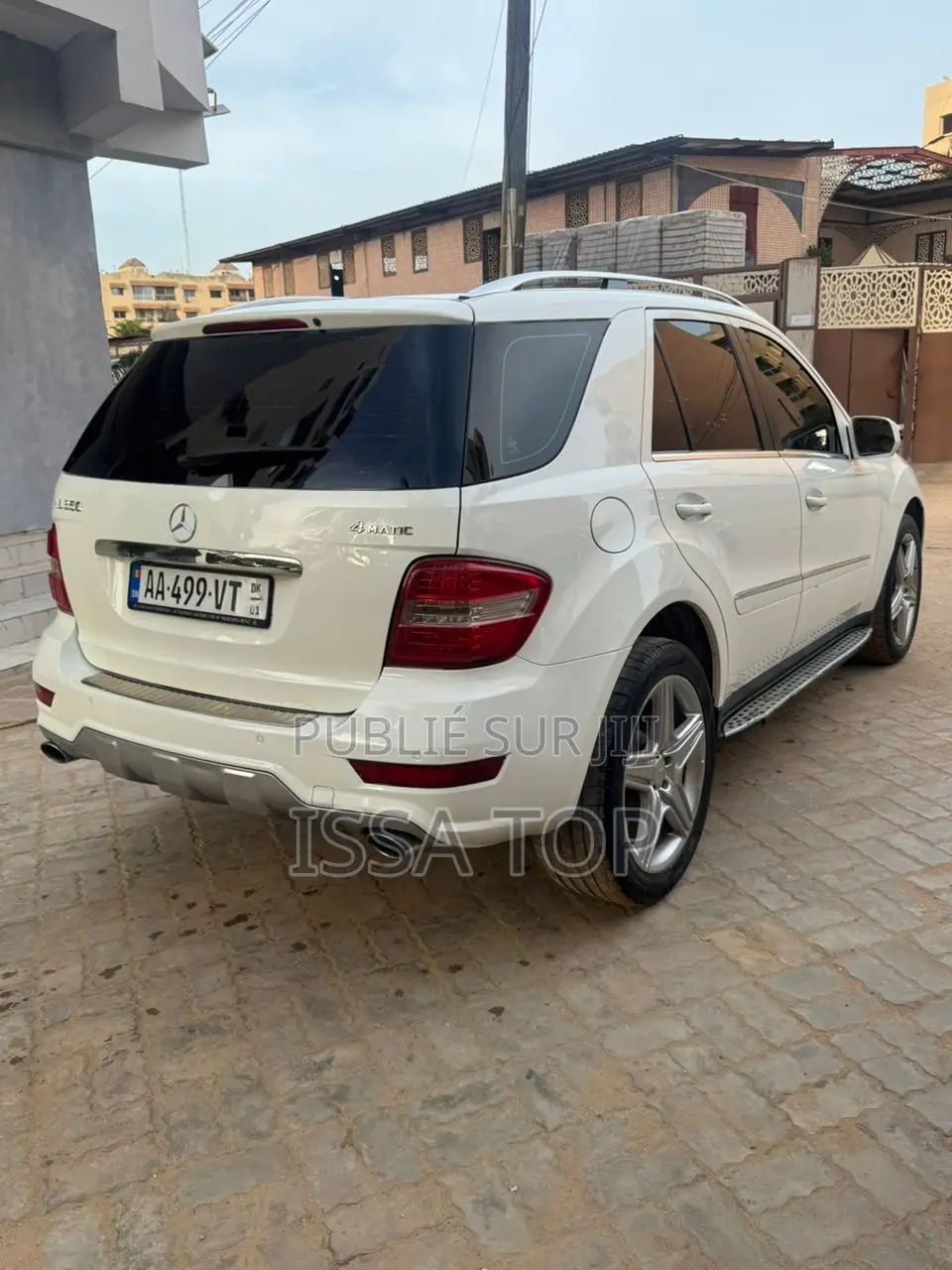 Mercedes-Benz M Class 2010 Blanc