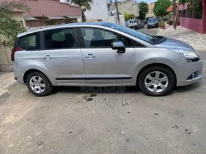 Peugeot 5008 2013 Gris