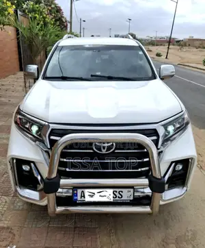 Photo - Toyota Land Cruiser Prado 2015 Blanc