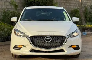 Photo - Mazda 3 2018 Black