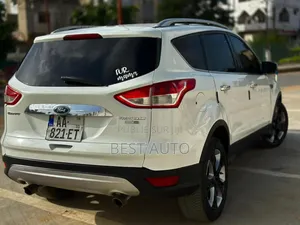 Ford Escape 2015 Blanc