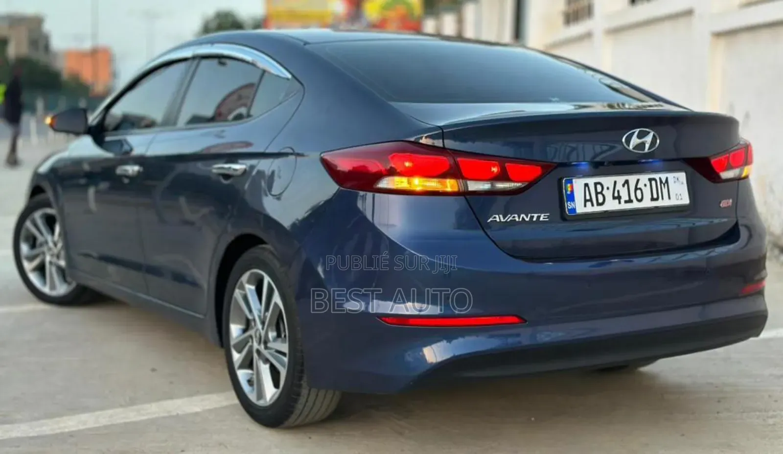 Hyundai Avante 2017 Blue