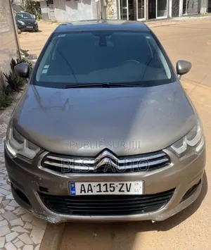 Photo - Citroen C4 2016 Marron