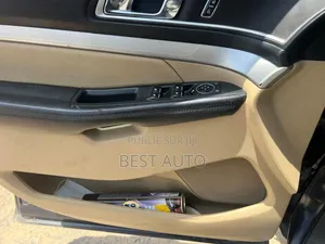 Ford Explorer 2016 Blue