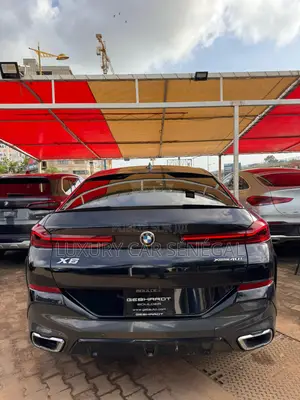 BMW X6 xDrive40i 2021 Blue