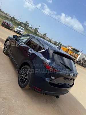Photo - Mazda CX-5 2017 Black