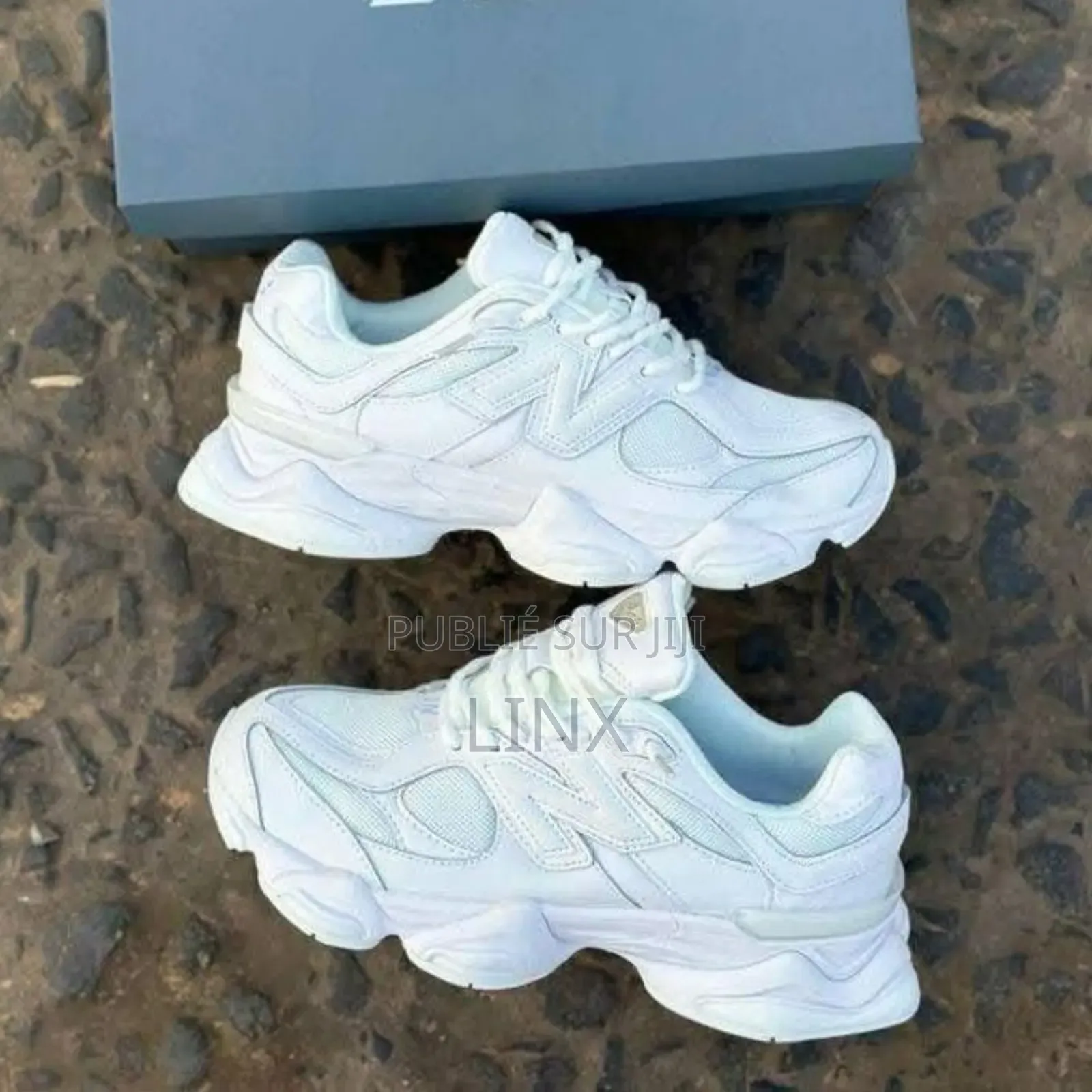 New Balance All White Disponible