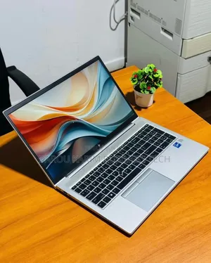 New HP EliteBook 850 G8 16GB Intel Core I7 SSD 512GB