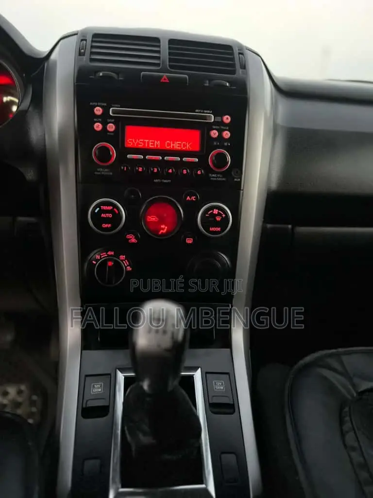 Suzuki Grand Vitara 2015 Gris